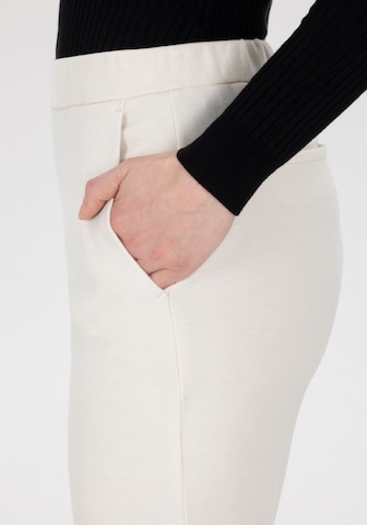 STEHMANN Regular Pants in White
