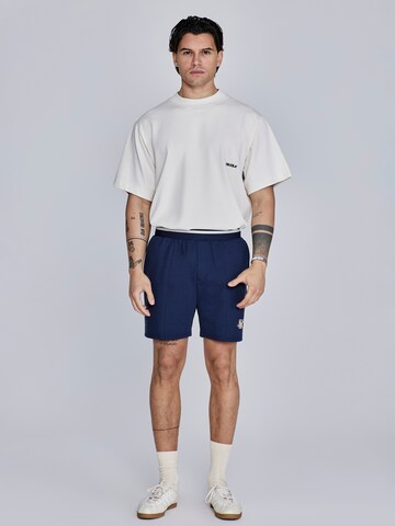SikSilk Regular Shorts in Blau