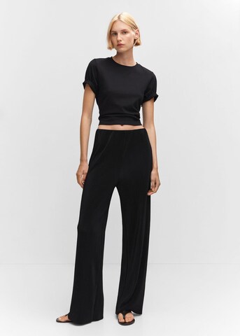 MANGO Wide Leg Hose 'Plisat' in Schwarz