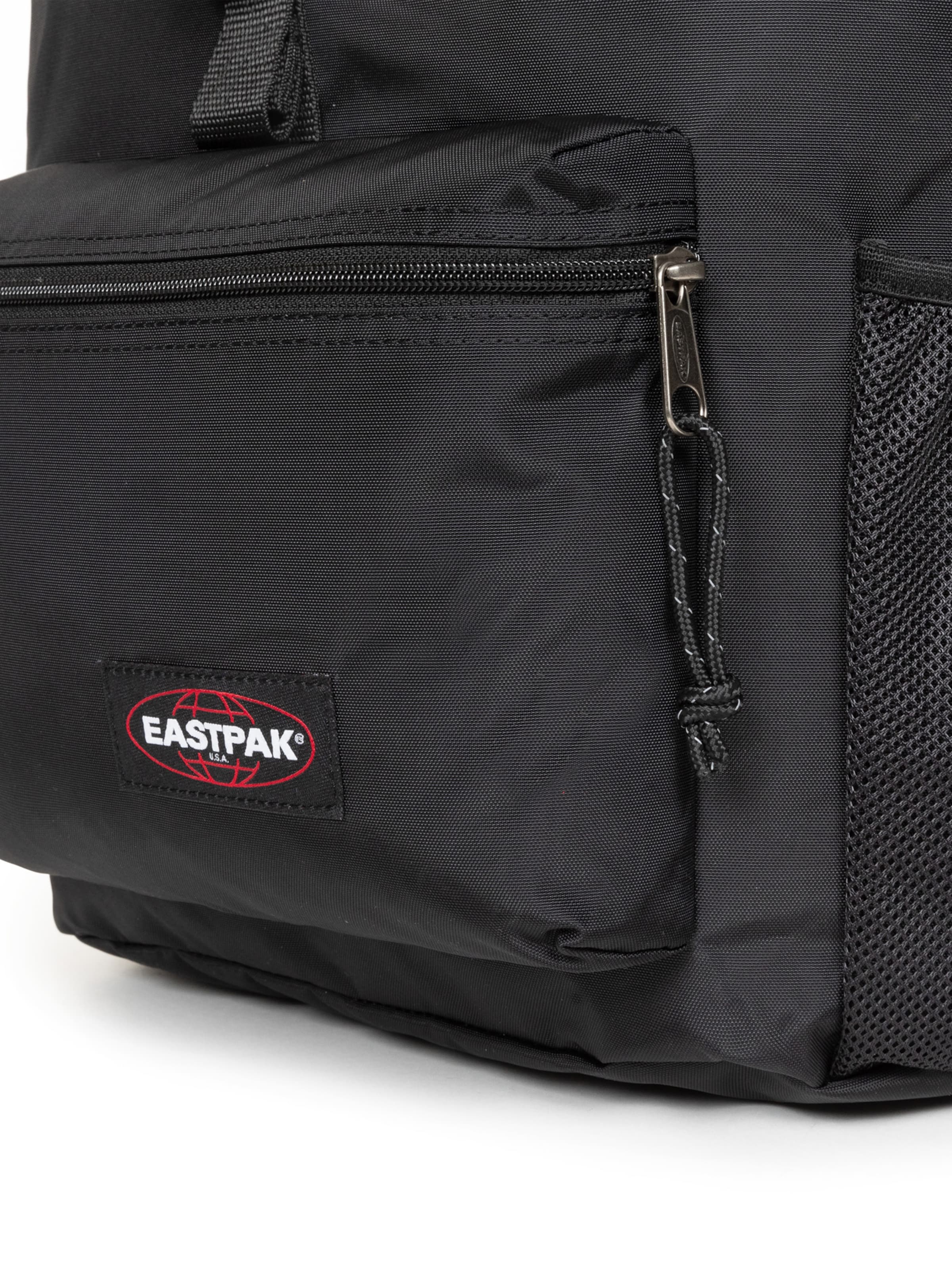 Rucsac 'Bazego' de la EASTPAK pe negru