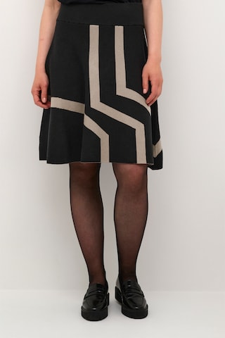 CULTURE Skirt 'Aicha' in Black: front