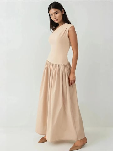 Hiccup - Vestido em bege