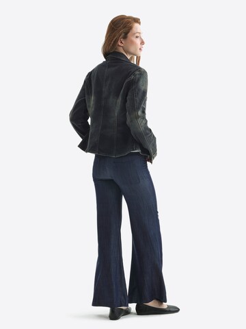 TorWeit Between-Season Jacket 'Fitted Denim Jacket' in Blue