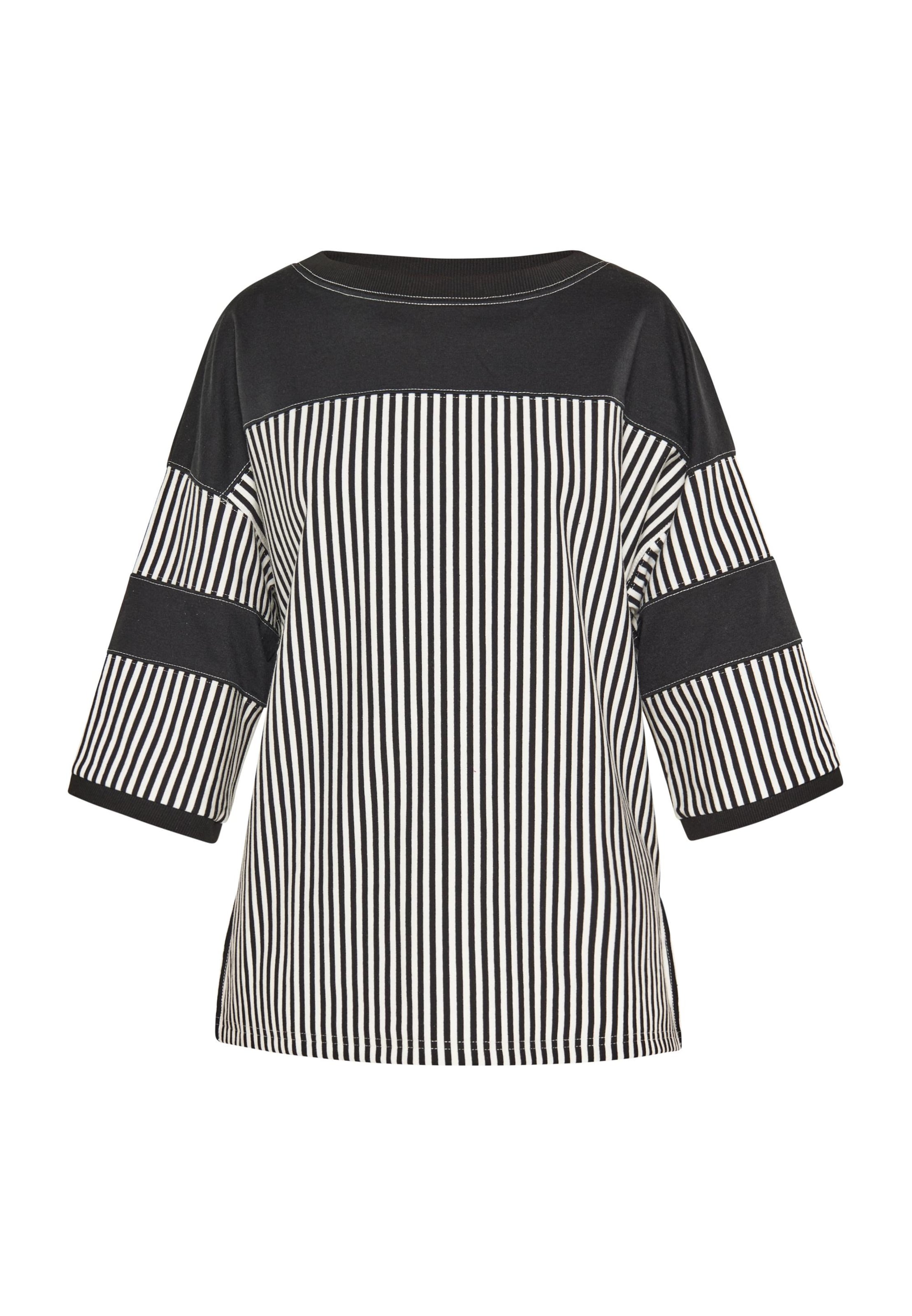 MIMO - Blusa em preto: frente