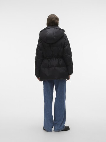 VERO MODA Winterjas 'Nanna' in Zwart