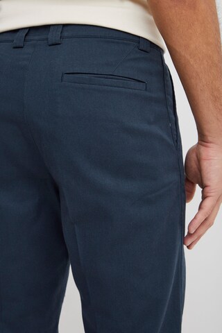 11 Project - Regular Calças chino 'Prarnold' em azul