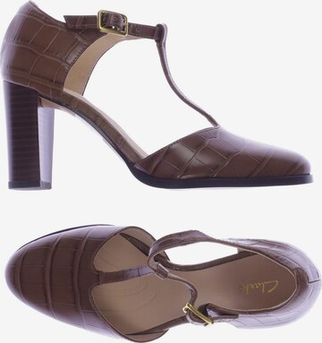 CLARKS High Heels & Pumps in 37,5 in Brown: front