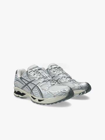 Sneaker bassa di ASICS in bianco