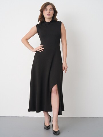 Robe WOMAN VISION en noir