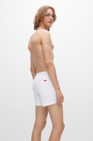 Shorts de bain 'Dominica' HUGO en blanc