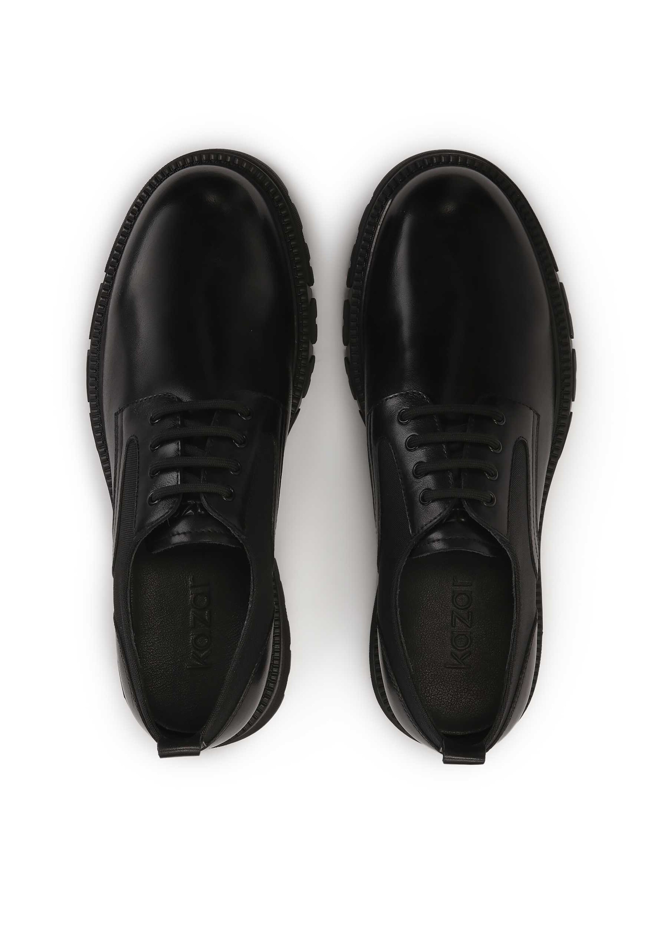 Chaussure à lacets Kazar en noir