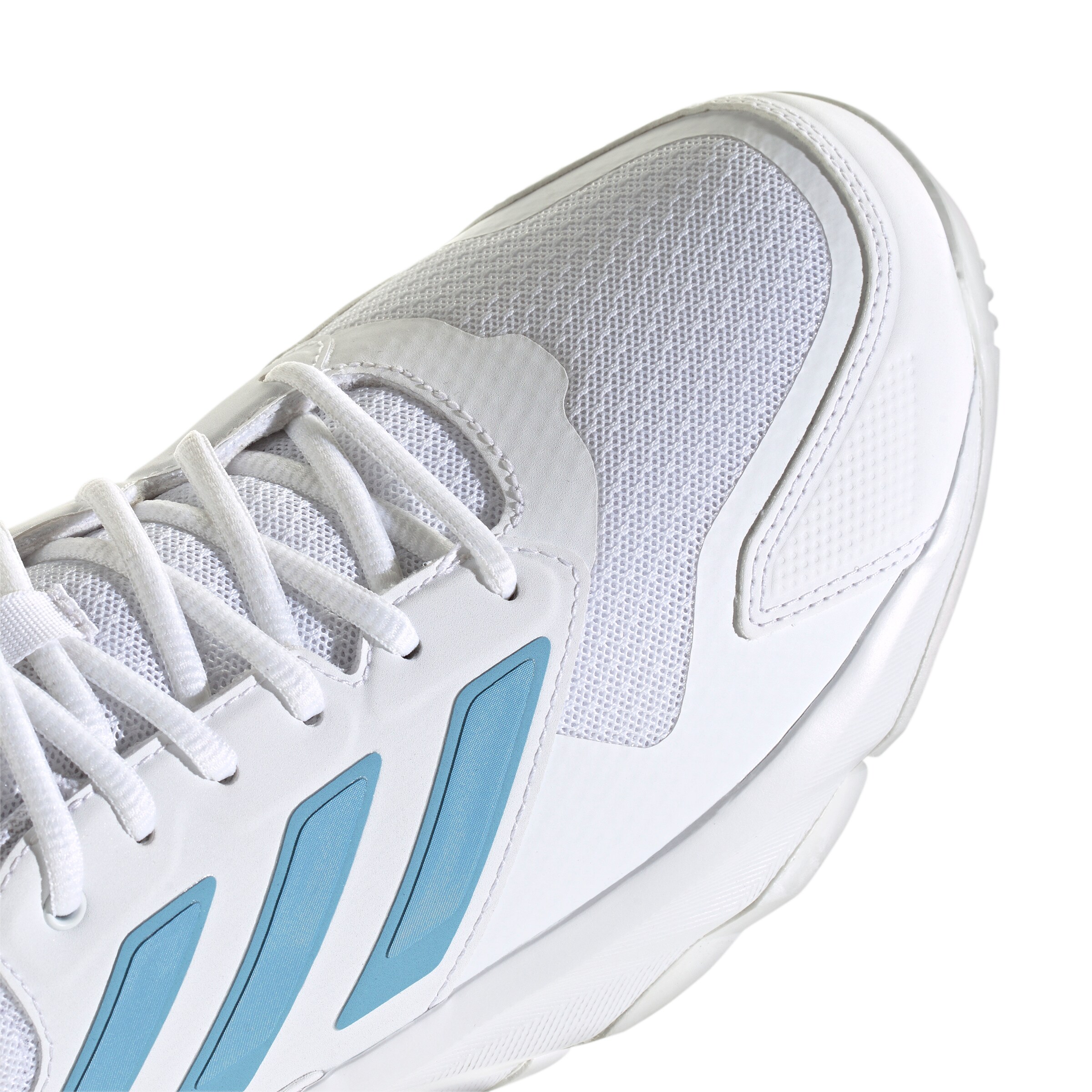 Chaussure de sport 'CourtJam Control 3' ADIDAS PERFORMANCE en blanc