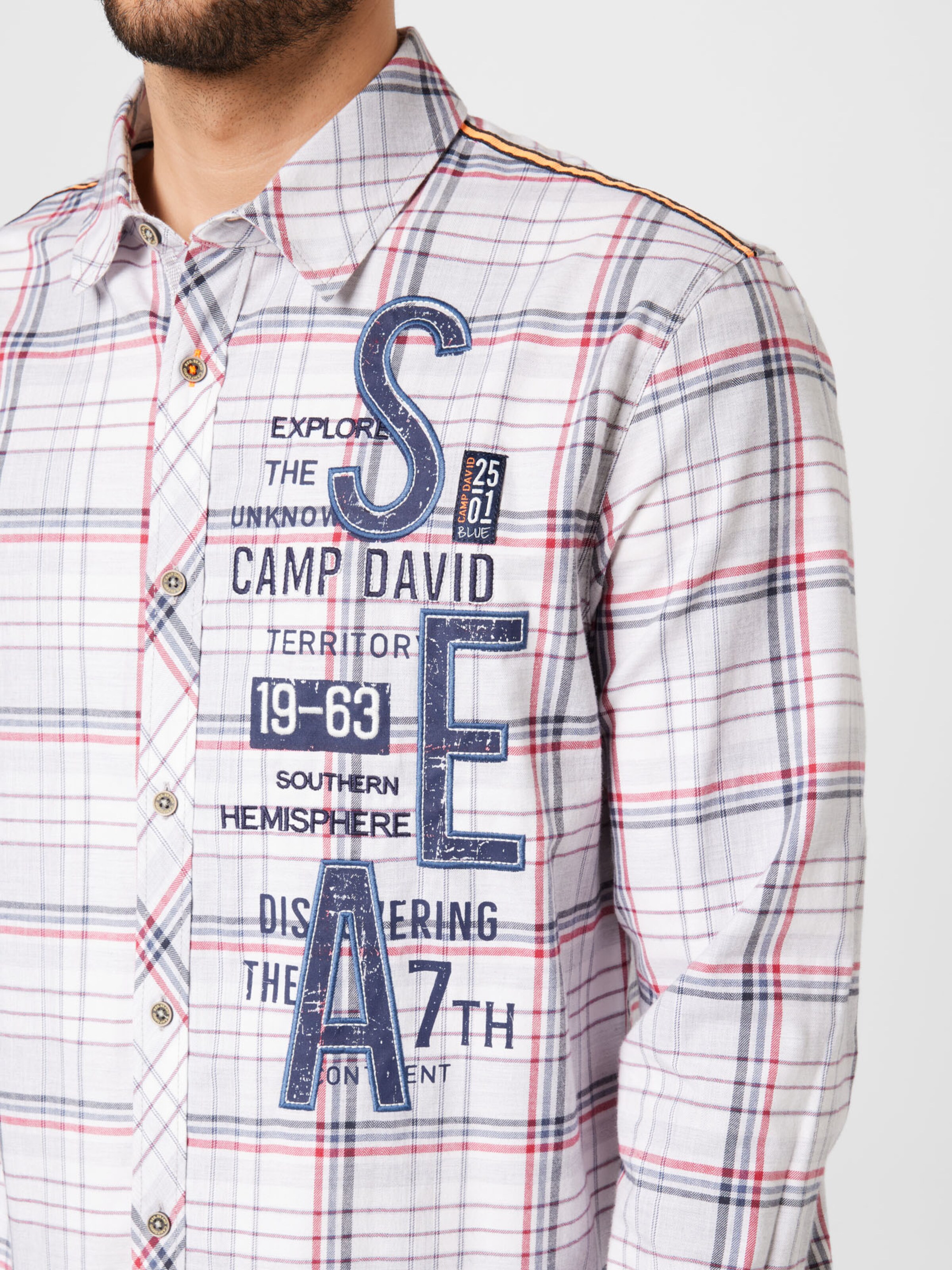 CAMP DAVID Button Up Shirt in Light 