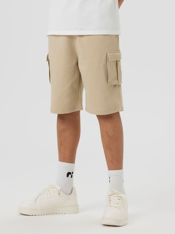 TWO SOON Regular Pants in Beige: front