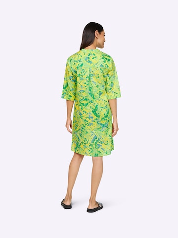 Rochie de la heine pe verde