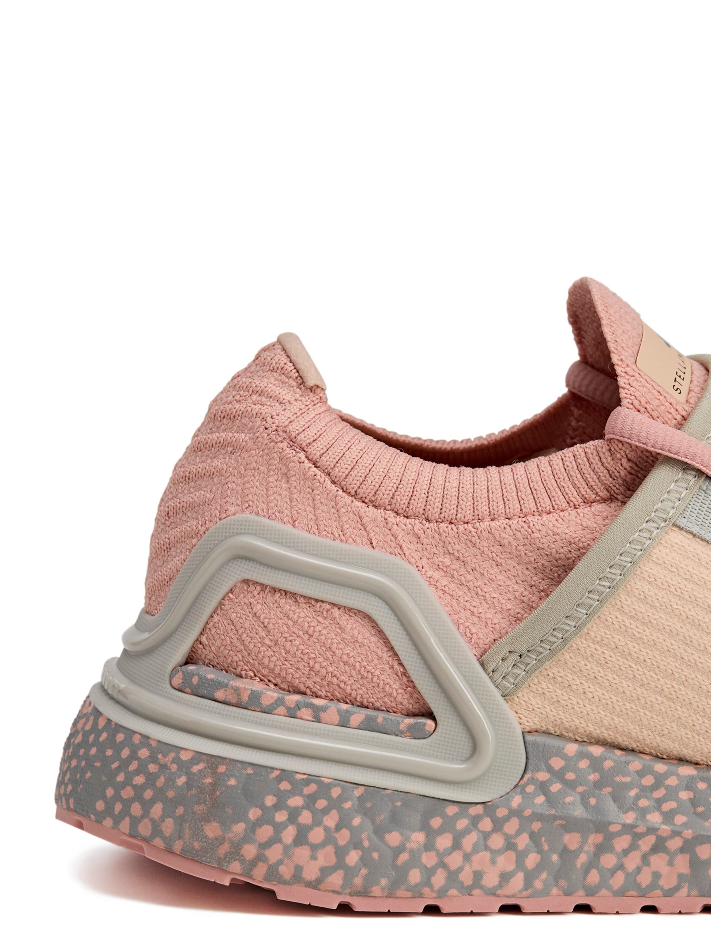 ADIDAS BY STELLA MCCARTNEY Futócipők 'Ultraboost DNA' - rózsaszín