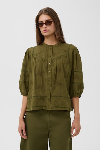 SOAKED IN LUXURY - Camiseta en verde: frente