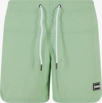 Shorts de bain Urban Classics en vert : devant