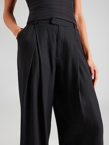 Loosefit Pantalon millane en noir