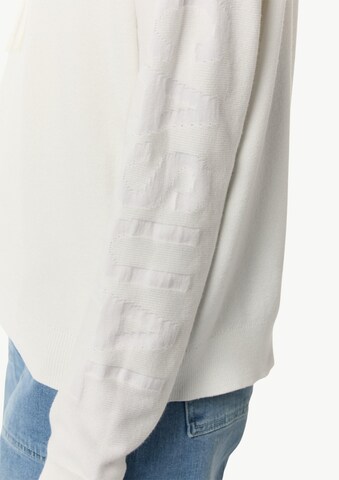 comma casual identity Sweater in White