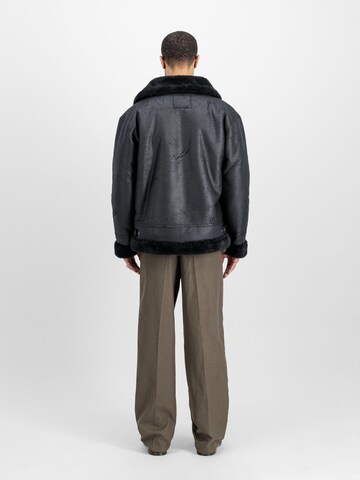 ALPHA INDUSTRIES Between-Season Jacket 'B3 FL' in Black