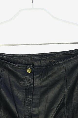 ZUCCHERO Pants in M in Black