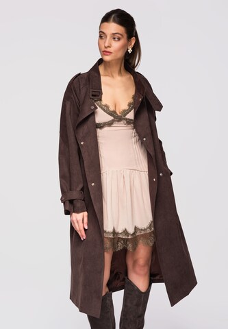 Ombre Tussenmantel in Bruin