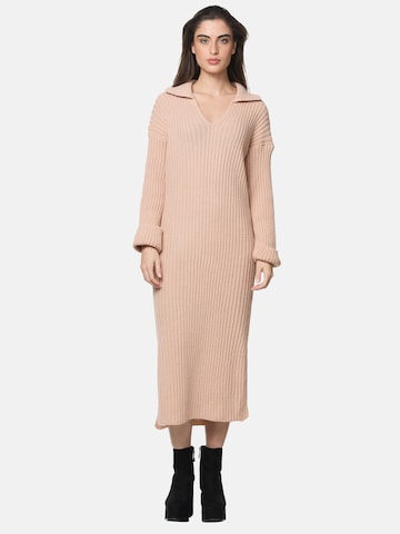 Robes en maille Elara en rose : devant