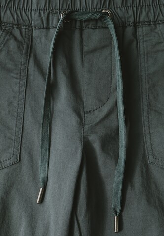 STREET ONE Slim fit Pants in Green