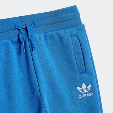 mėlyna ADIDAS ORIGINALS Treningas 'Adicolor Crew'