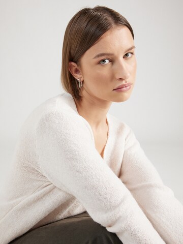 ZABAIONE Sweater 'Dani' in Beige