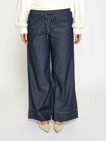 DESIRES Regular 'Kylie' in Blau: Vorderseite