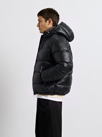 Burocs Winter Jacket in Black