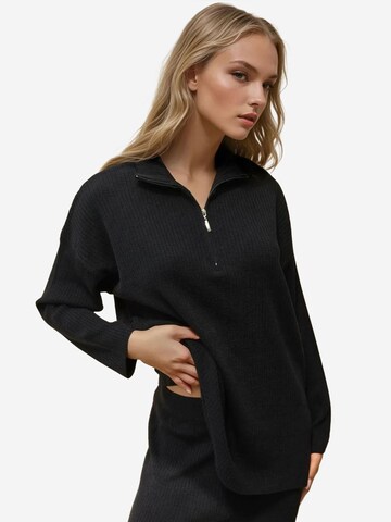 Completo pantalone di Hiccup in nero
