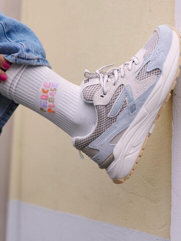 ooley Socken 'Peace Please'‌‌‌‌ in Weiß
