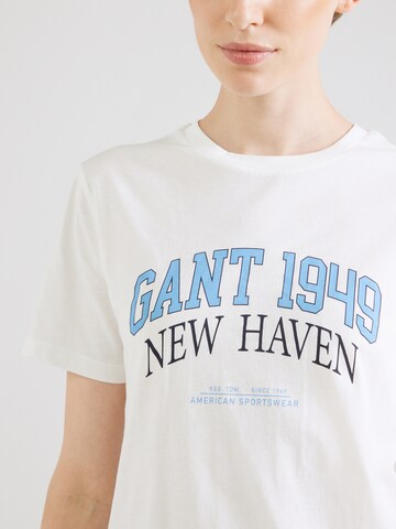 T-shirt GANT en blanc