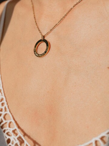 Divasya Kette 'Om Mani Padme Hum'‌‌‌‌‌‌‌‌‌ in Gold