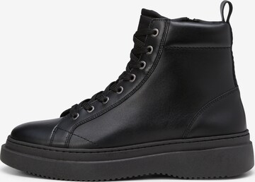 Marc O'Polo Lace-Up Boots in Black