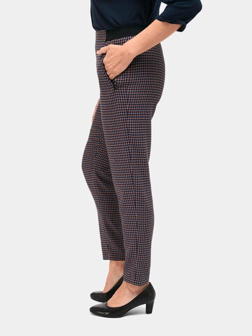 Goldner Regular Trousers in Purple