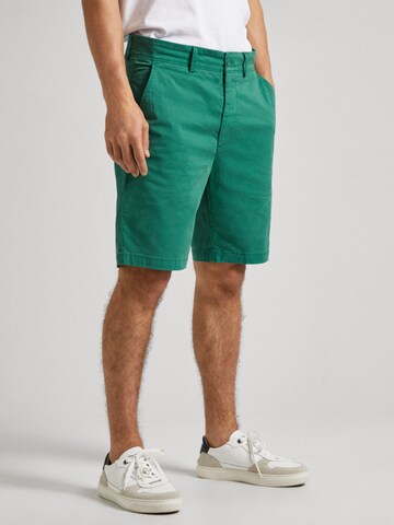 Pepe Jeans Regular Pants in Green: front