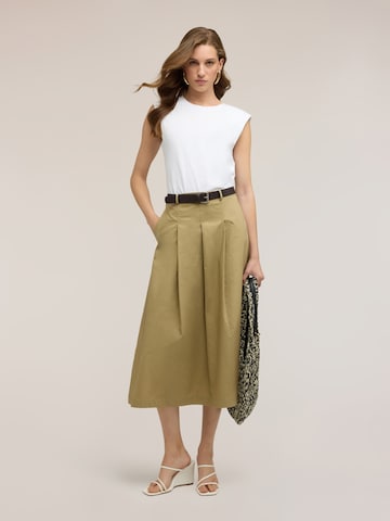 MOTIVI Dress in Beige: front