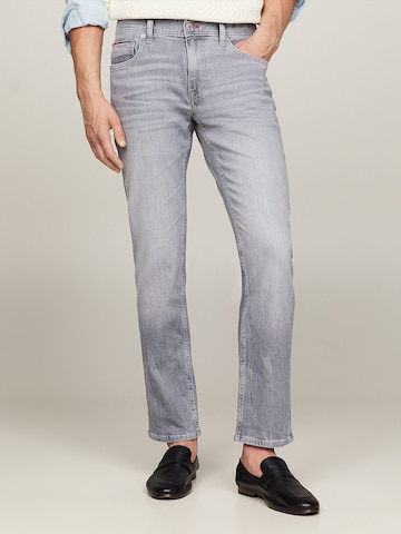 TOMMY HILFIGER Regular Jeans 'Denton' in Grijs: voorkant