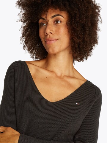 TOMMY HILFIGER Pullover in Schwarz