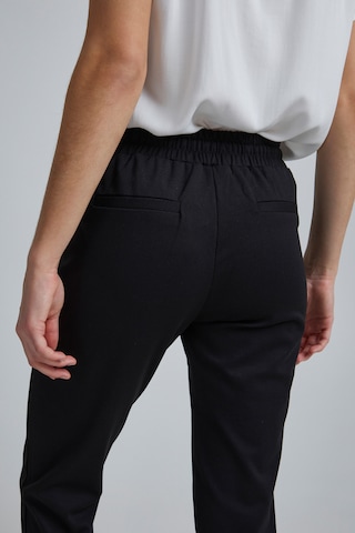 ICHI Slim fit Pleat-Front Pants 'KATE' in Black