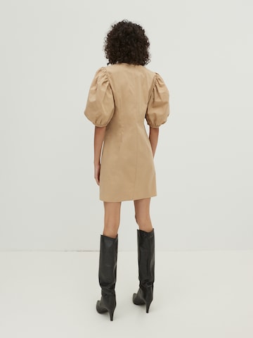 EDITED Shirt Dress 'Mary' in Beige