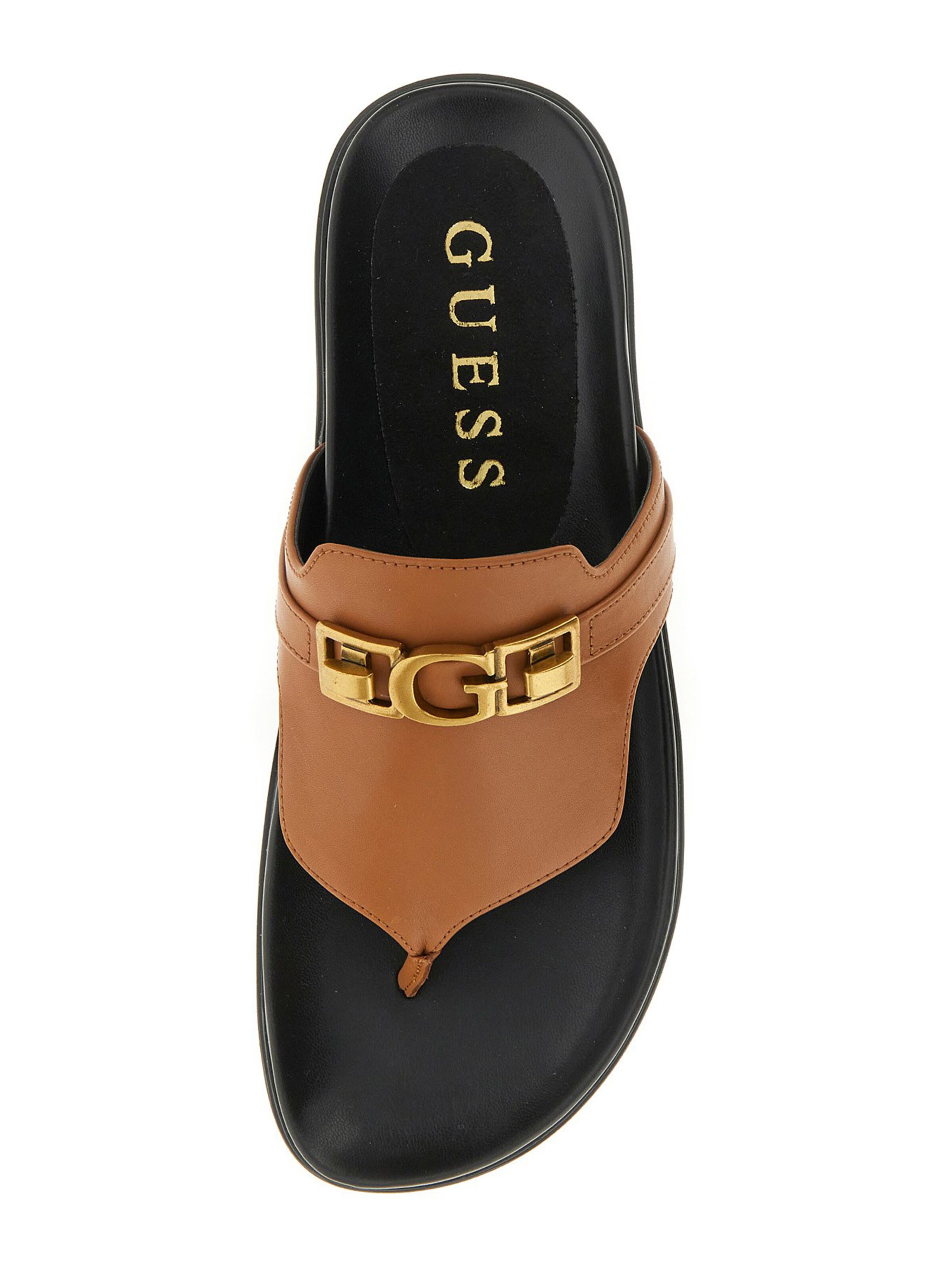 GUESS - Sandalias de dedo 'FARRON' en marrón