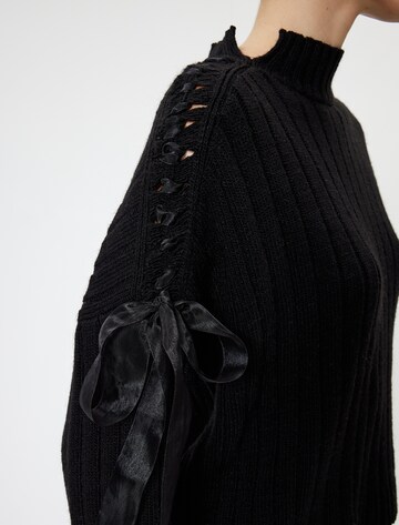 Koton Sweatshirt in Zwart