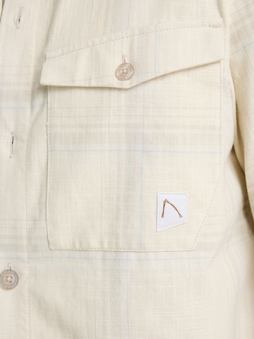 T-Shirt CHASIN' en beige