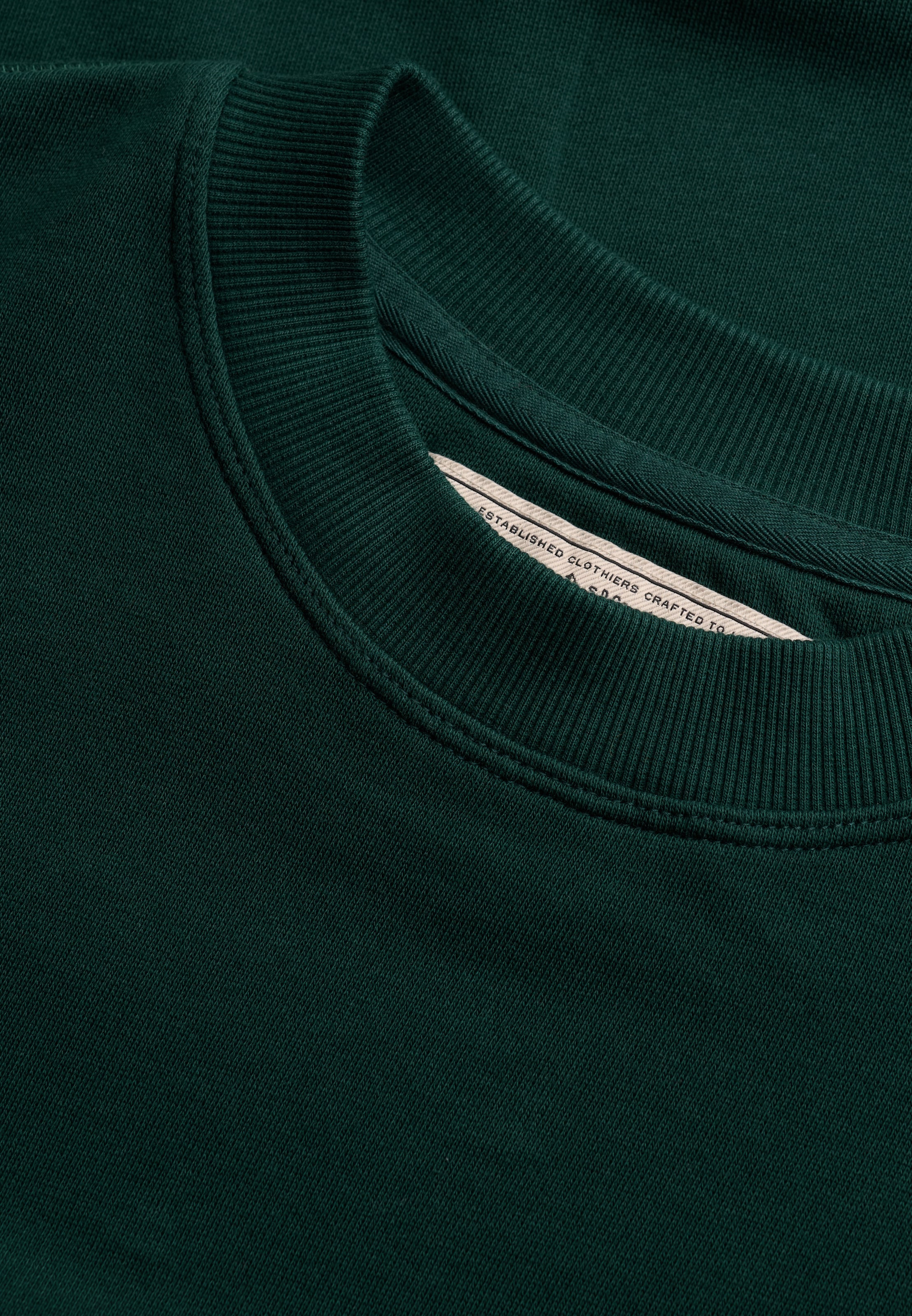 Sweat-shirt 'Heritage' Superdry & Co en vert : devant