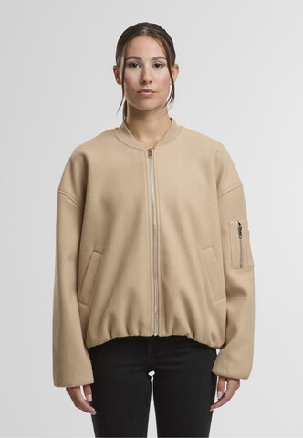 Urban Classics Übergangsjacke in Beige: Vorderseite